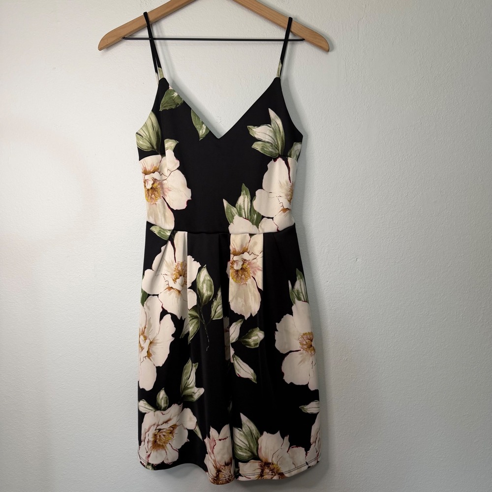 Soprano - Black Floral Scuba Fit and Flare Cami Dress Size Medium